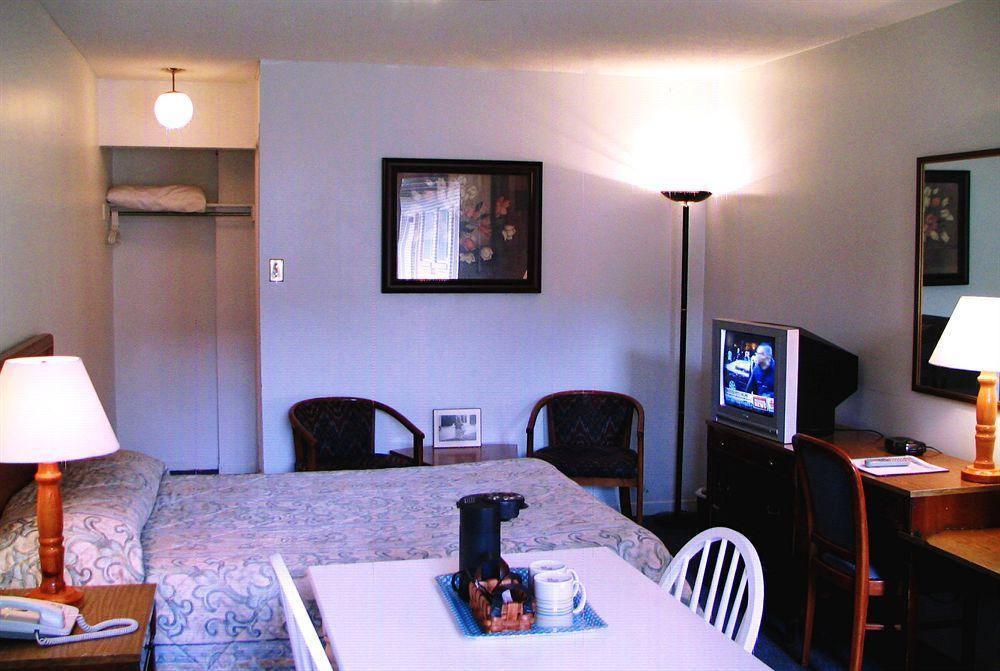 Lake City Motel Dartmouth Exteriér fotografie