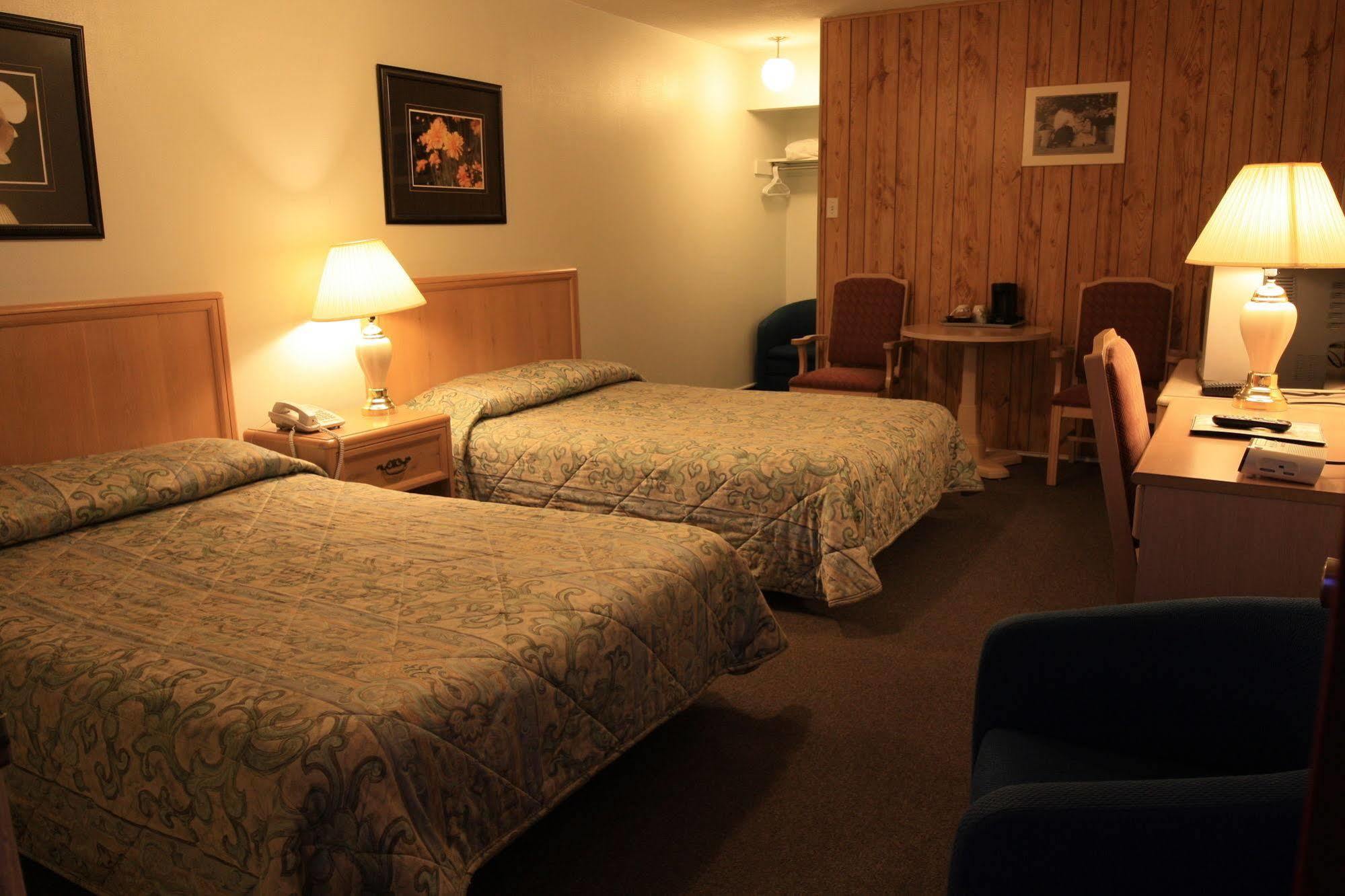 Lake City Motel Dartmouth Exteriér fotografie